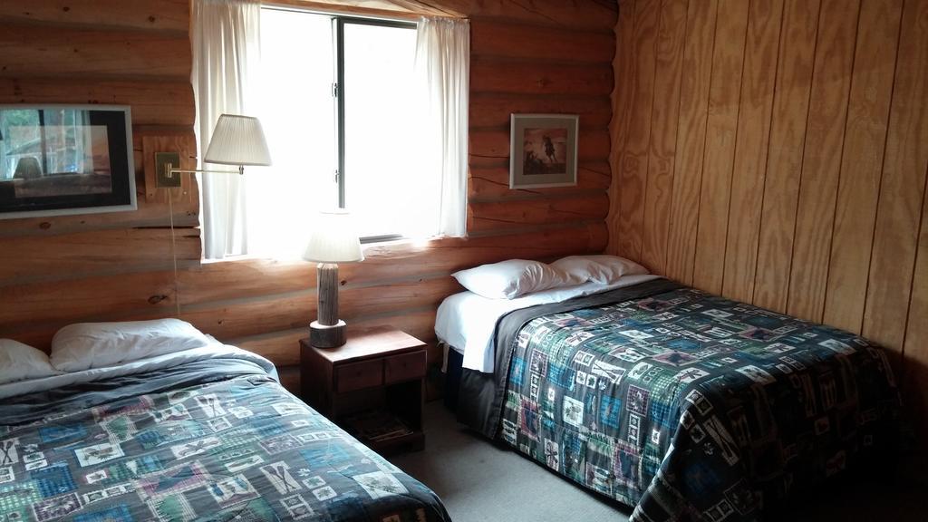 Medicine Bow Lodge Tenmile Rom bilde